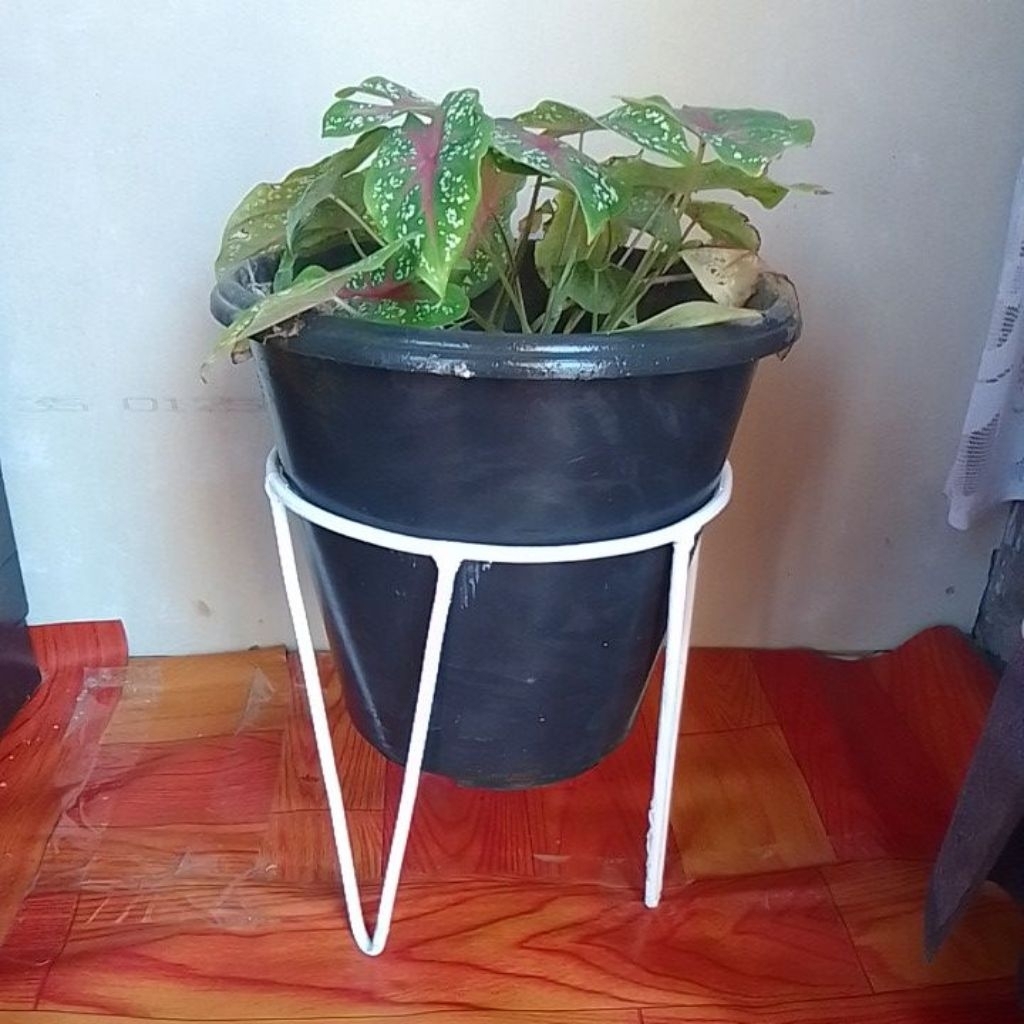 standing pot bunga besi dudukan pot bunga besi murah