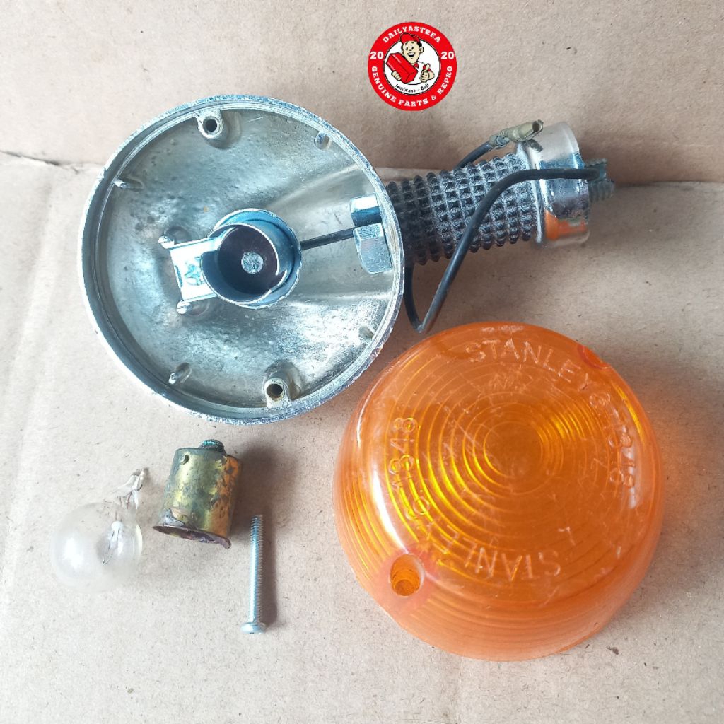 LAMPU SEIN SEN RITING BULAT HONDA GL100 GL125 CB100 CB125 K5 NOS TAIWAN NON ORI