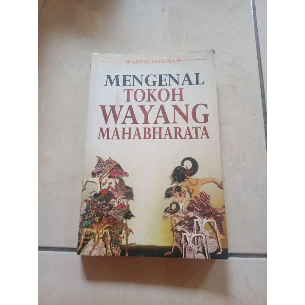 buku mengenal tokoh wayang Mahabarata