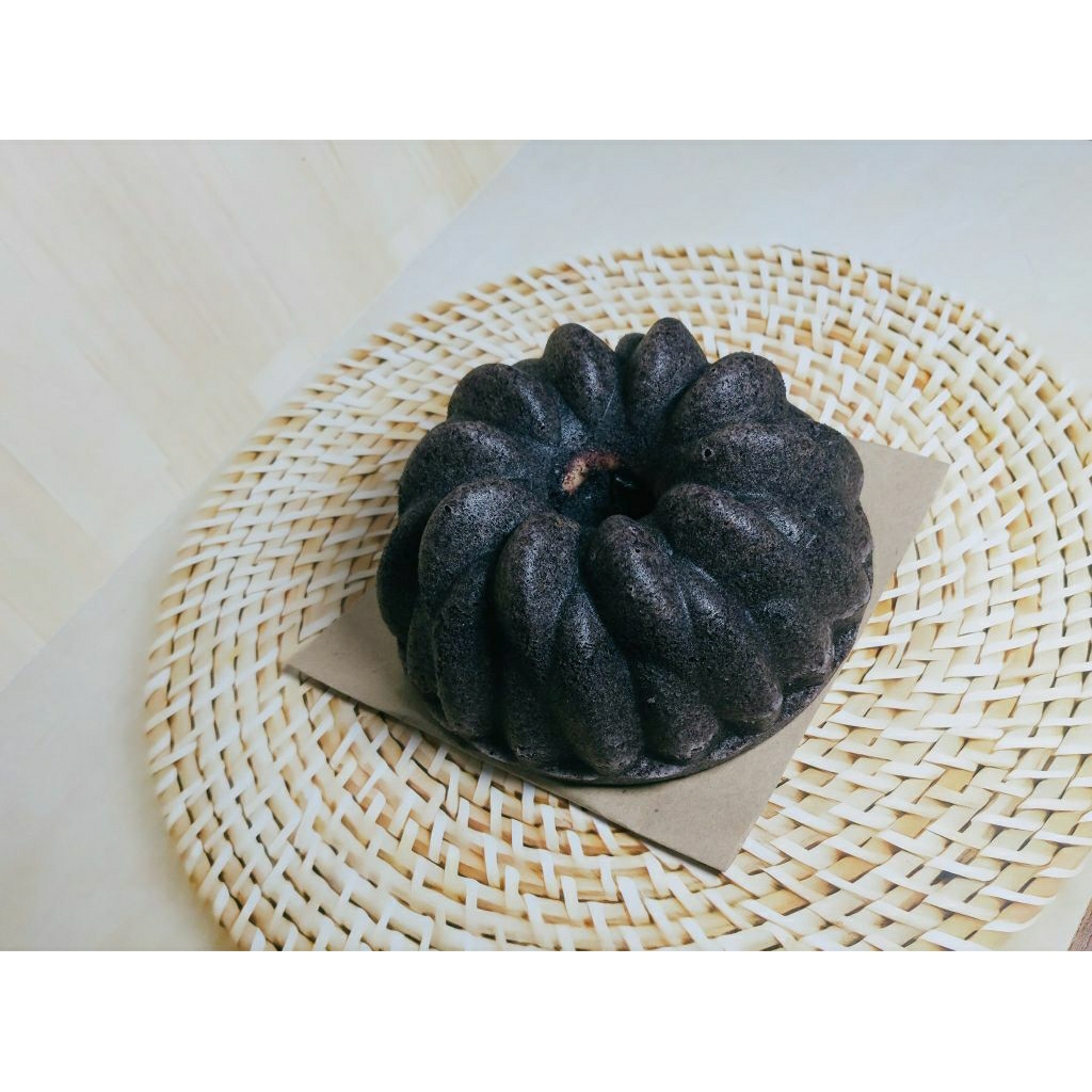 

Bolu Kukus Ketan Hitam