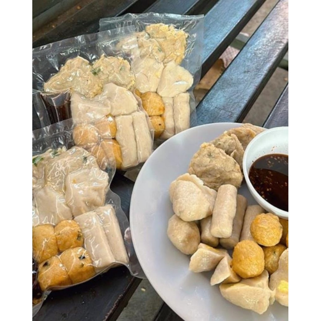 

PEMPEK IKAN MIX ISI 10