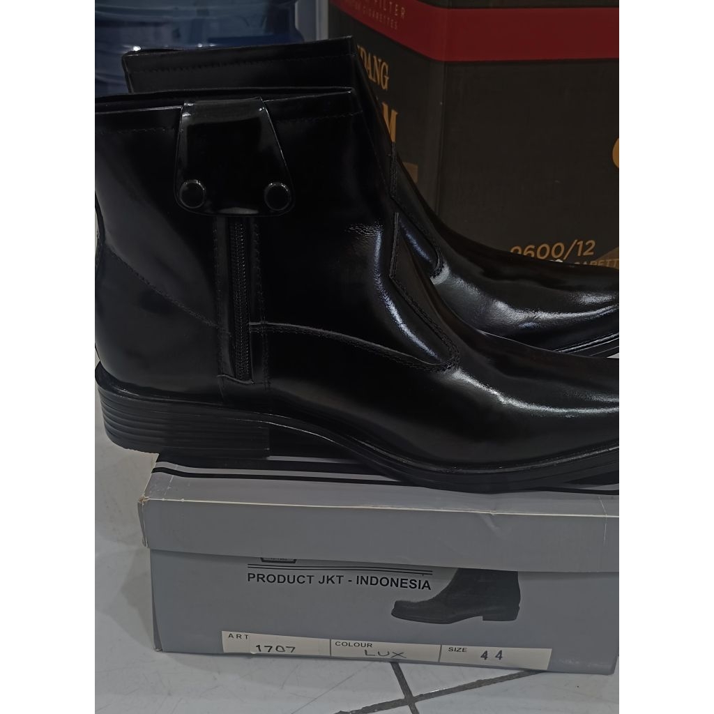 Sepatu PDH Kilap AR Size 44