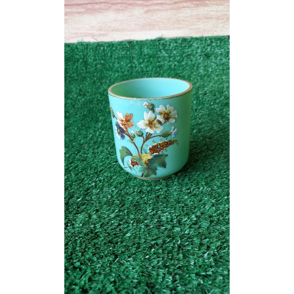 Gelas Kristal Antik Istimewa