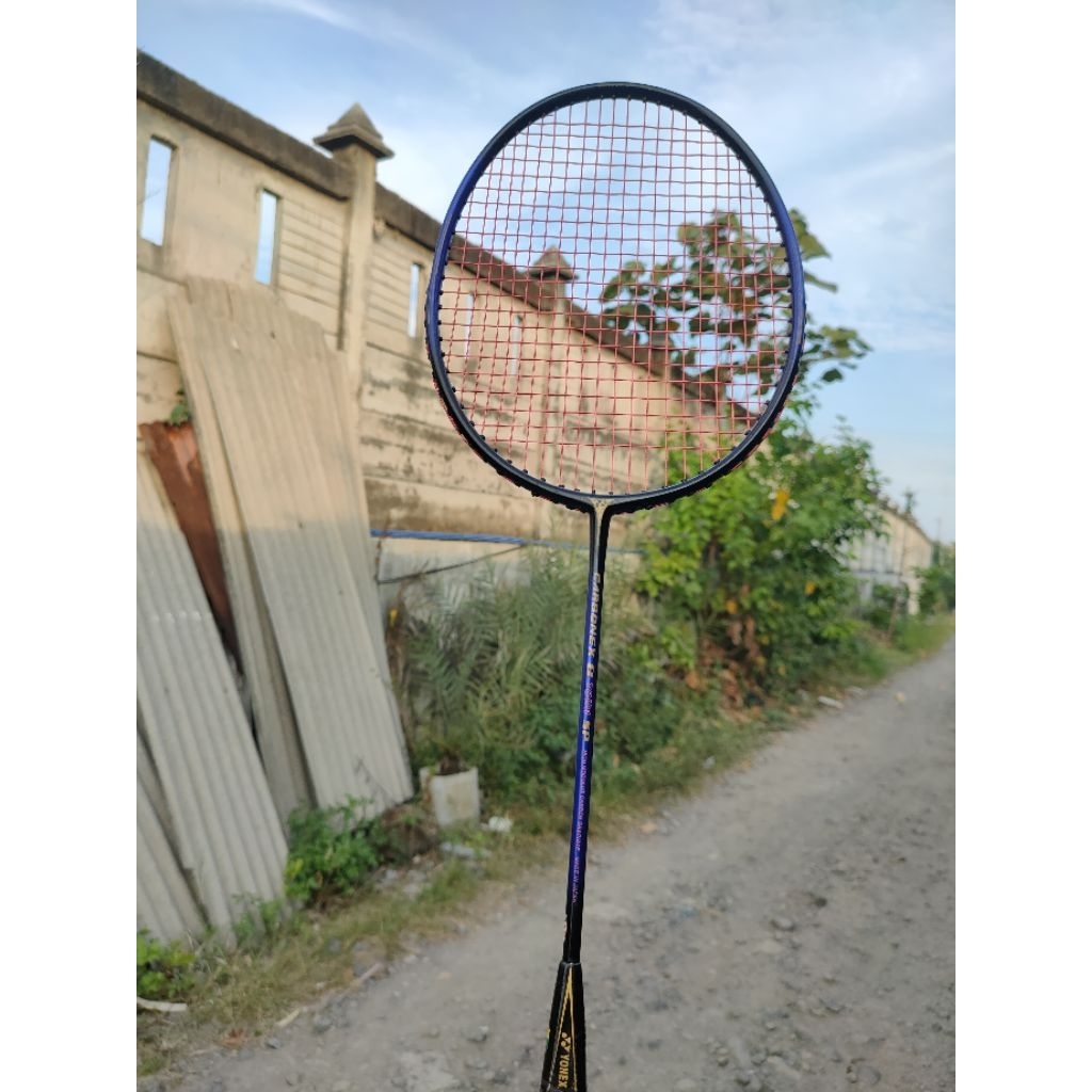 Raket Badminton Yonex Carbonex 8
