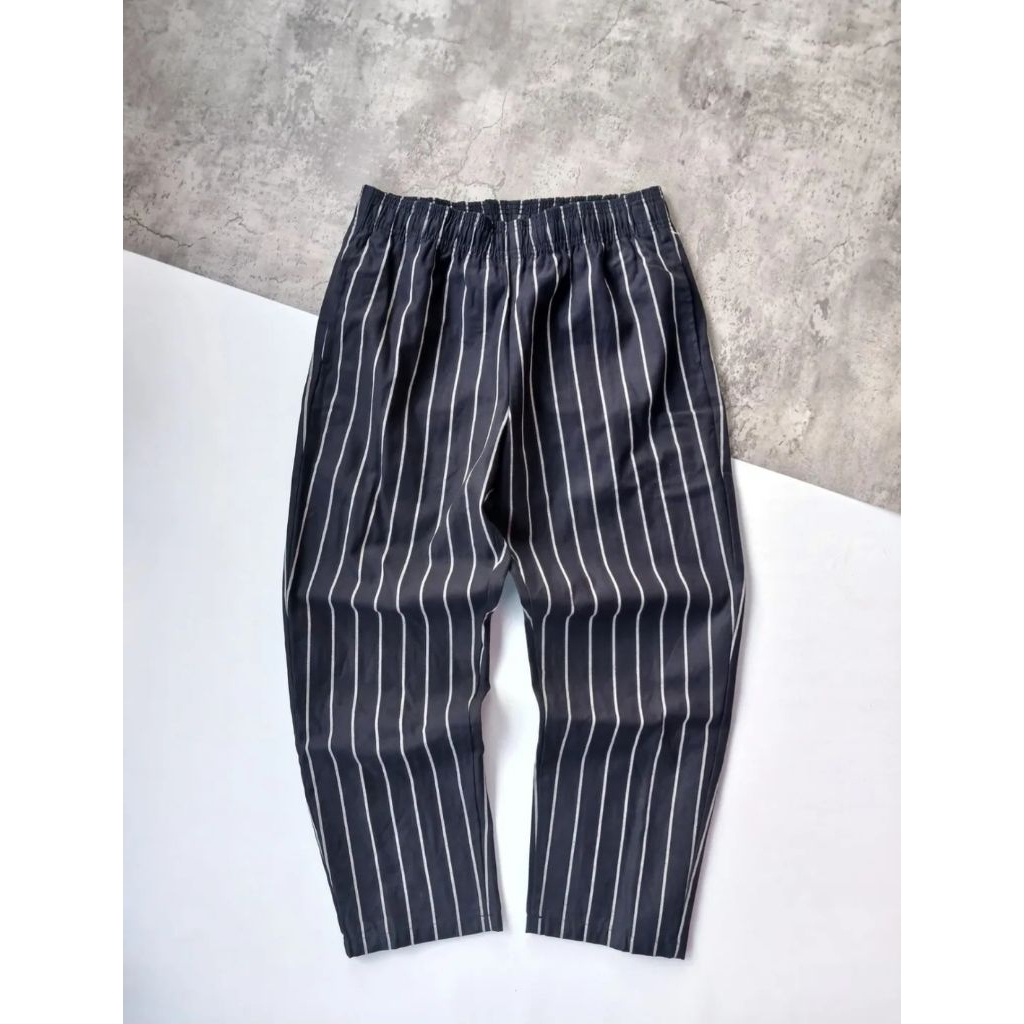GU baggy ballon pants