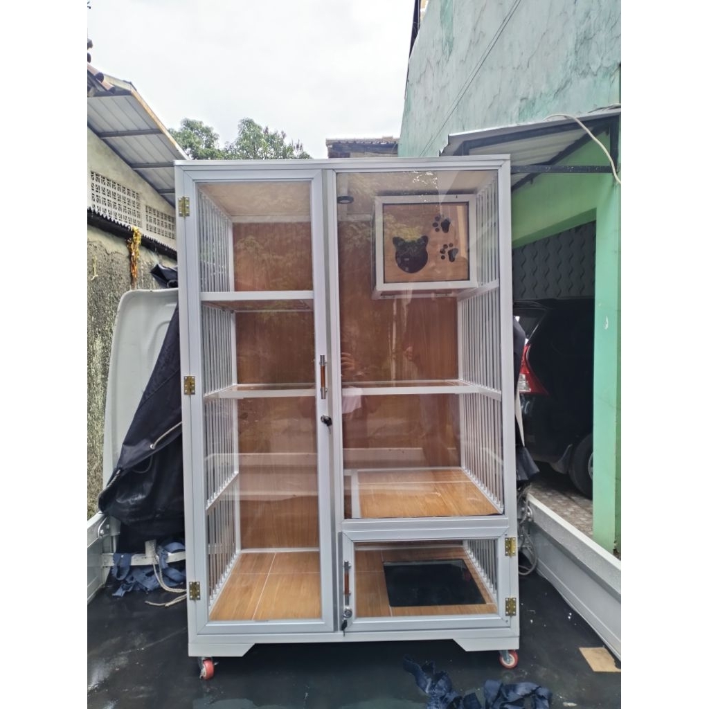 kandang kucing aluminium / catroom ( khusus Jawabarat dan Jabodetabek )