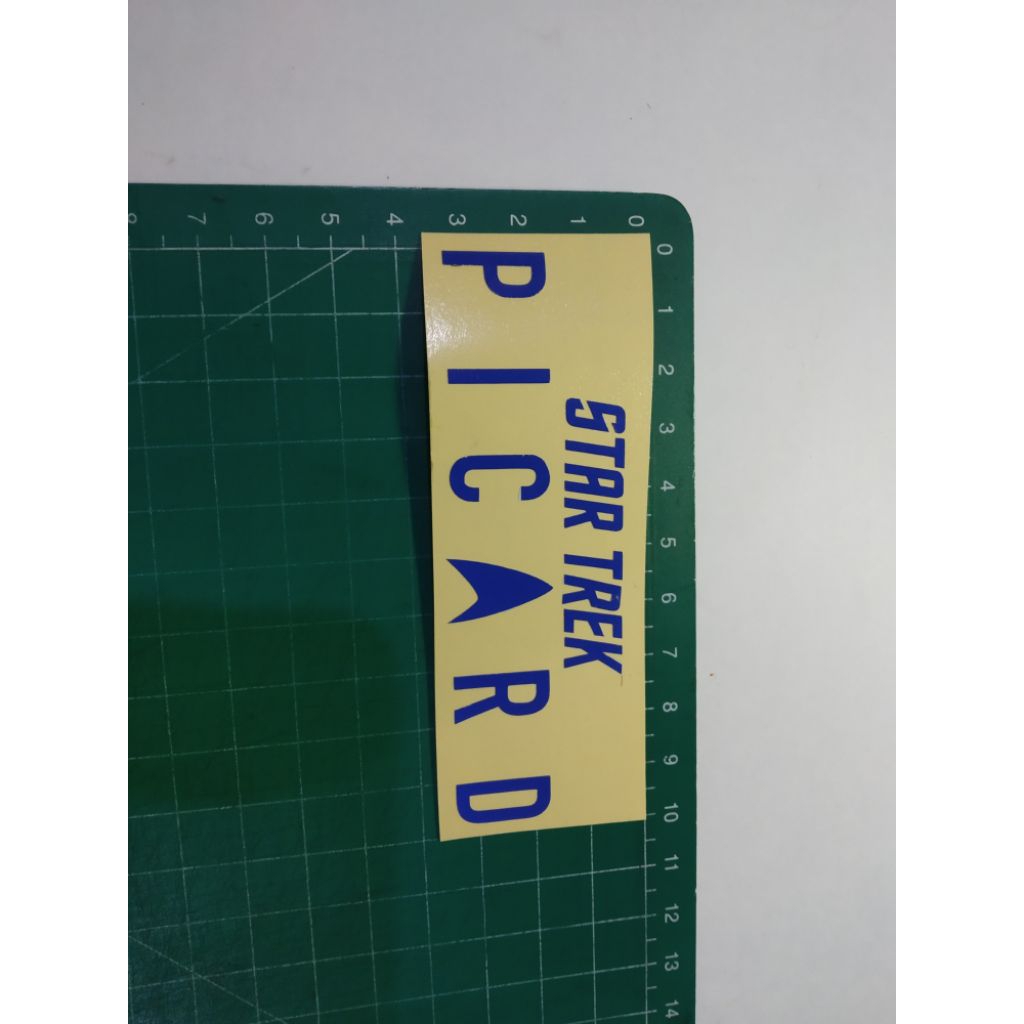 

stiker cutting star trek picard