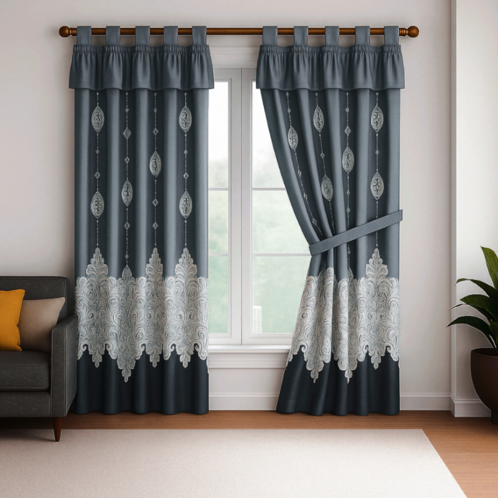 Gorden Pintu motif Starmoon dan karakter uk 80 x 200 cm