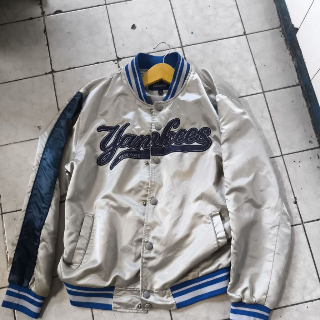 varsity mlb yankees original