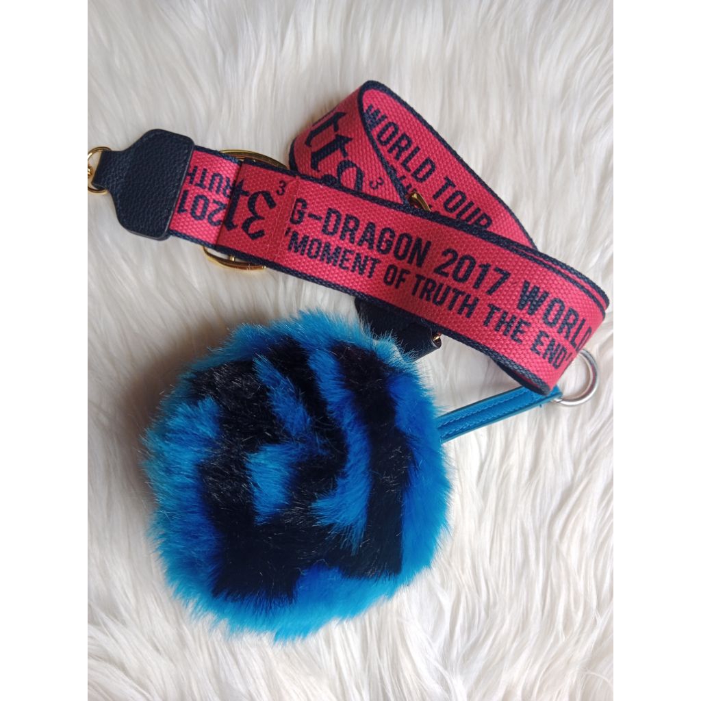 BIGBANG G-DRAGON STRAP MOTTE & KEYCHAIN BALL OFFICIAL MERCHANDISE