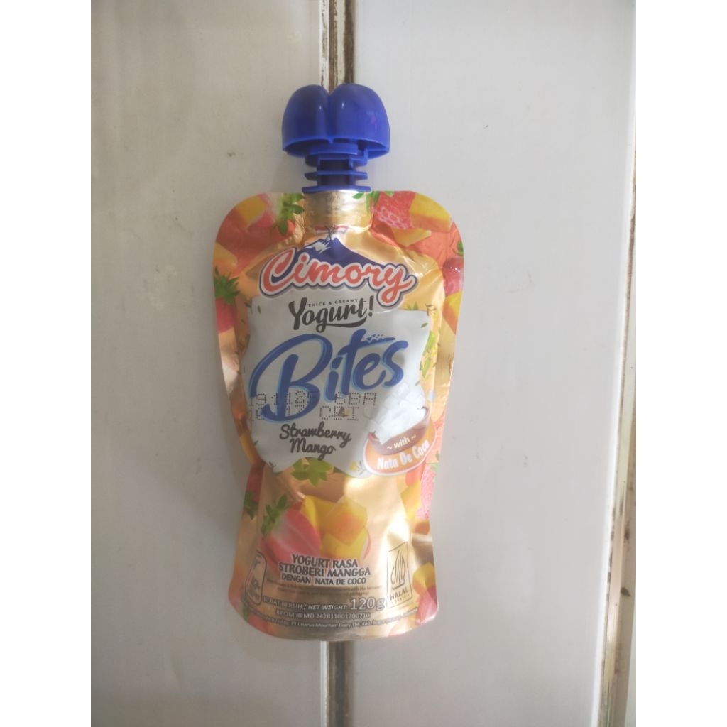 

Cimory Yogurt Bites Starberry Mango 120Gr