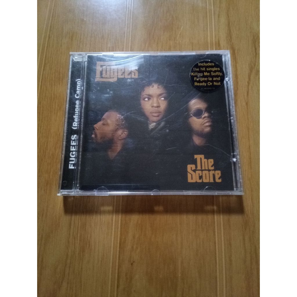 cd fugees - the score