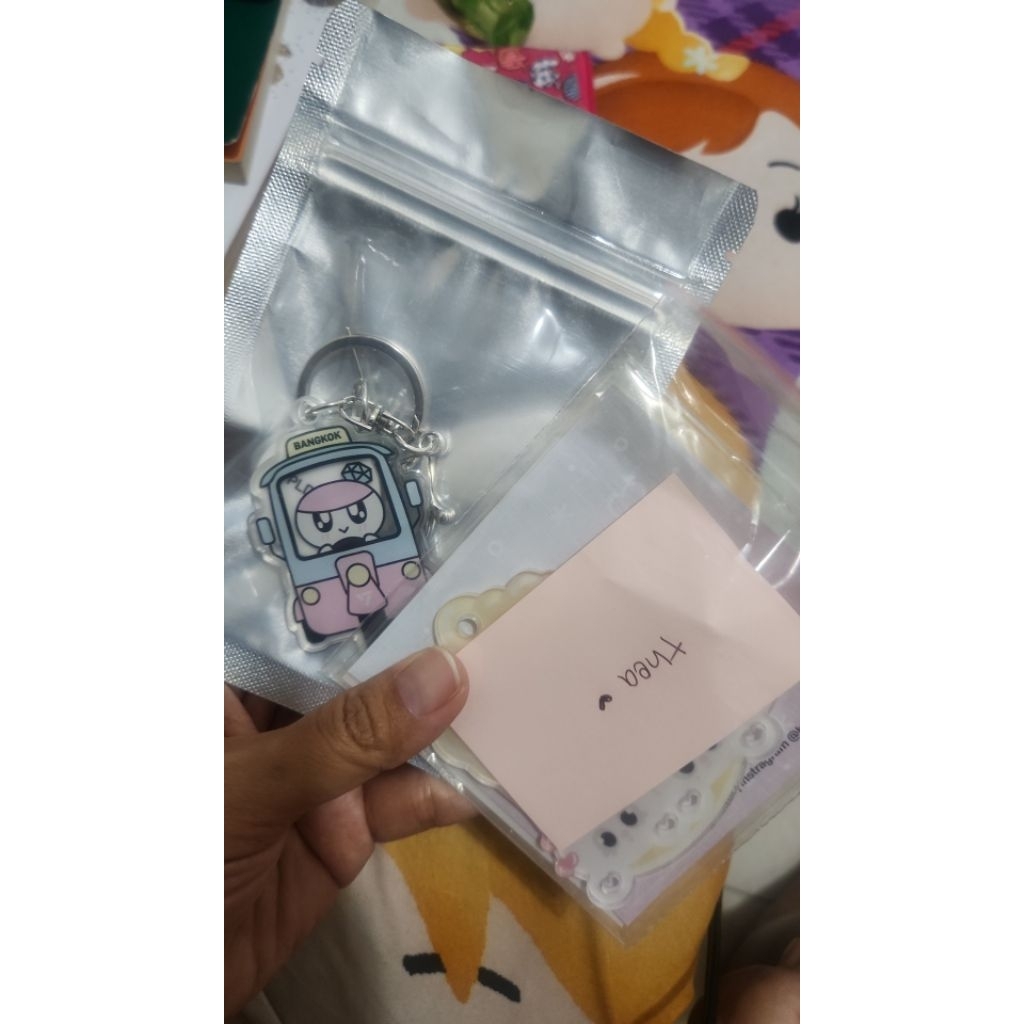[BOOKED THEA] KEYRING CARABINER SEVENTEEN BONGBONGIE