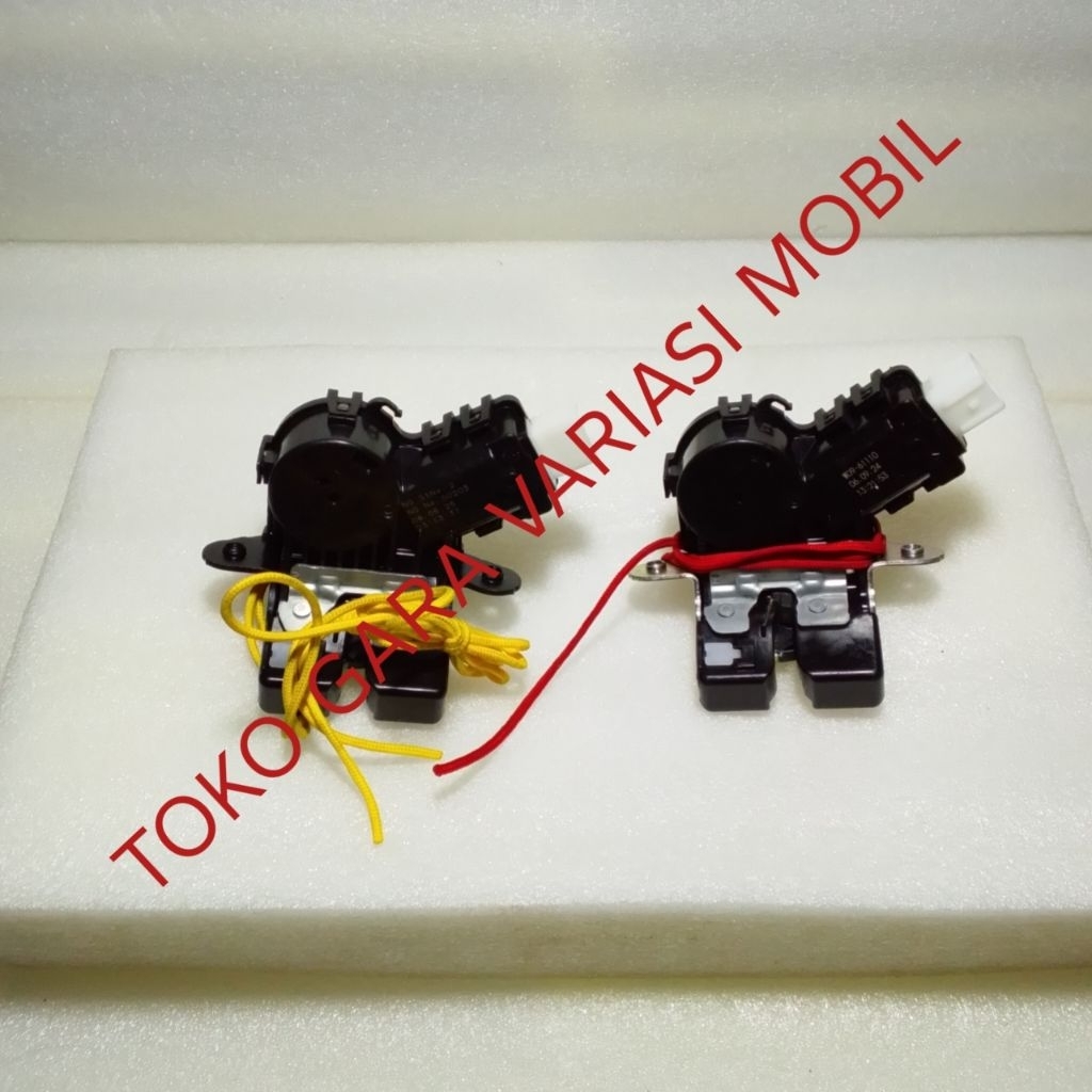 Door Lock Pintu Bagasi Mobil Toyota Avanza 2022 Original