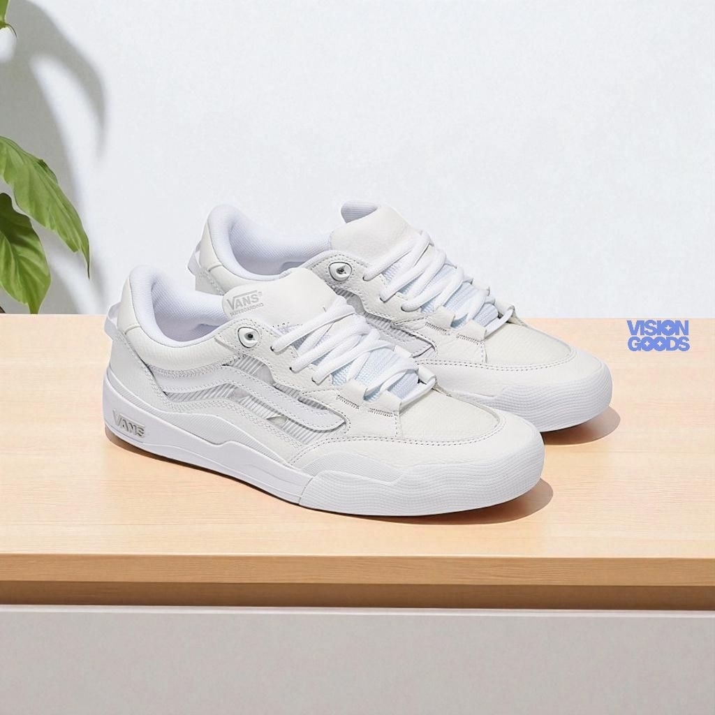 Sepatu Vans Wayvee 2.0 Skateboarding True White