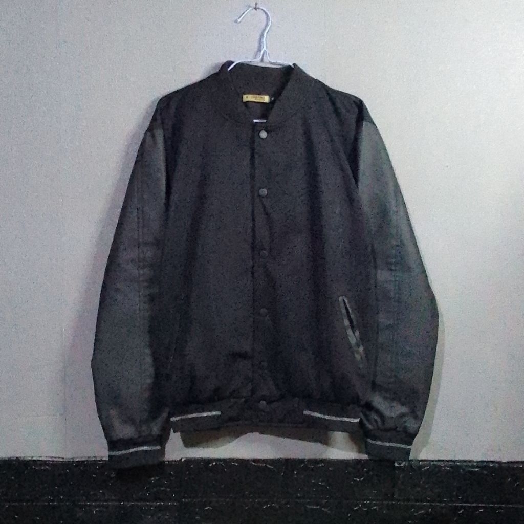 Varsity Baseball Jacket XUrband Second