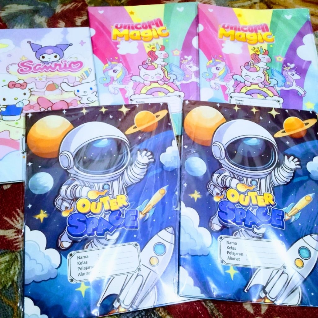 

sampul buku fancy isi 20pcs ( 1 pack ) / sampul buku kwarto anak karakter lucu / sampul buku kartun / sampul buku cowok cewek