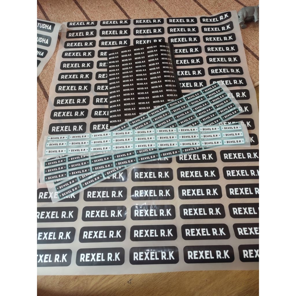 

STICKER NAMA anti air