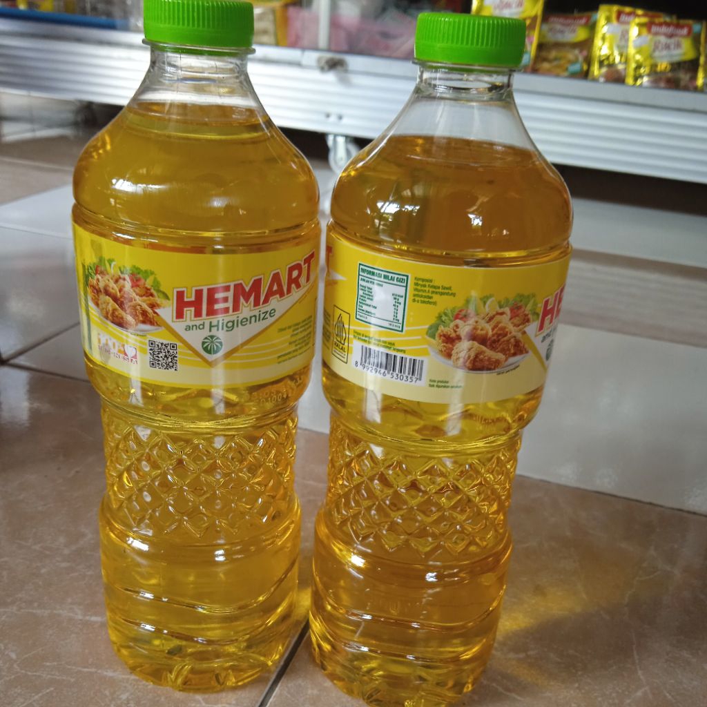 

MinyakGorengHemart 900ml