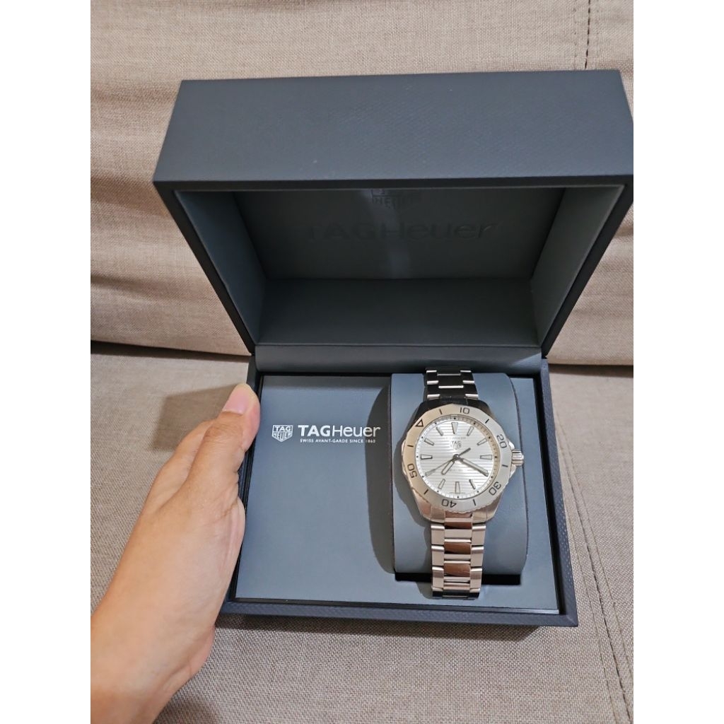 Jam tangan pria T4G Heuer Preloved