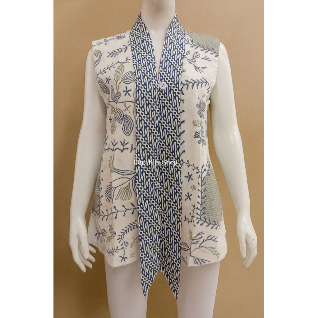 BATIK OUTER WANITA TANPA LENGAN (VEST)
