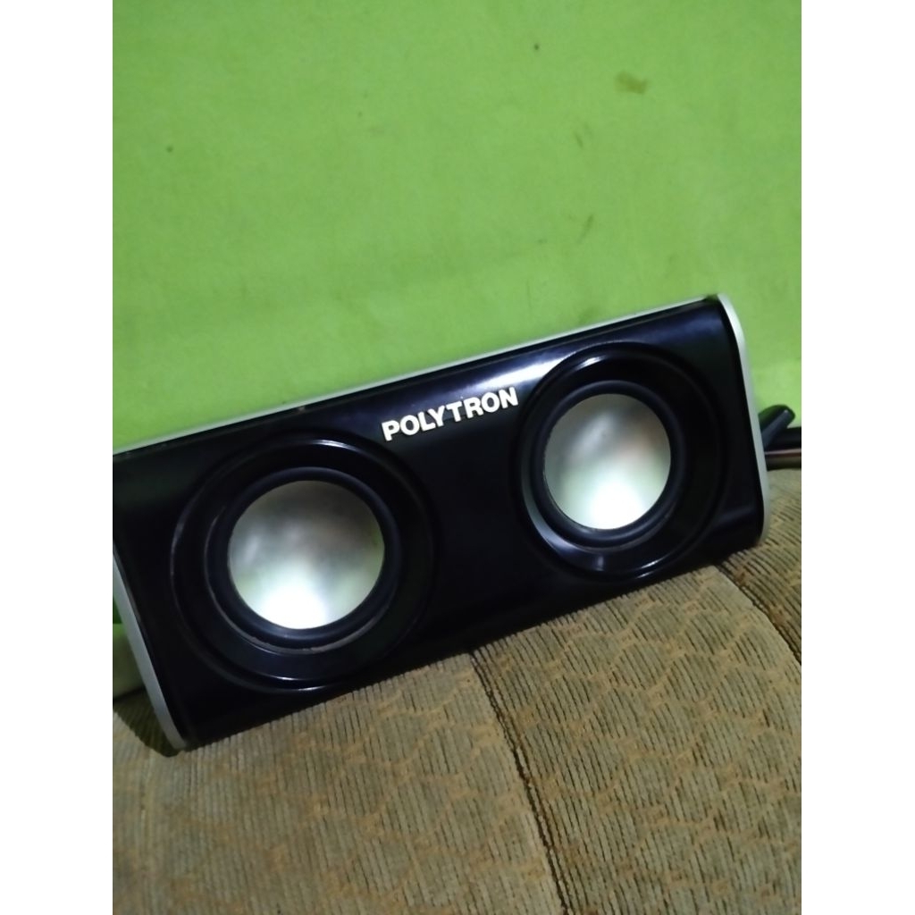 speaker center polytron