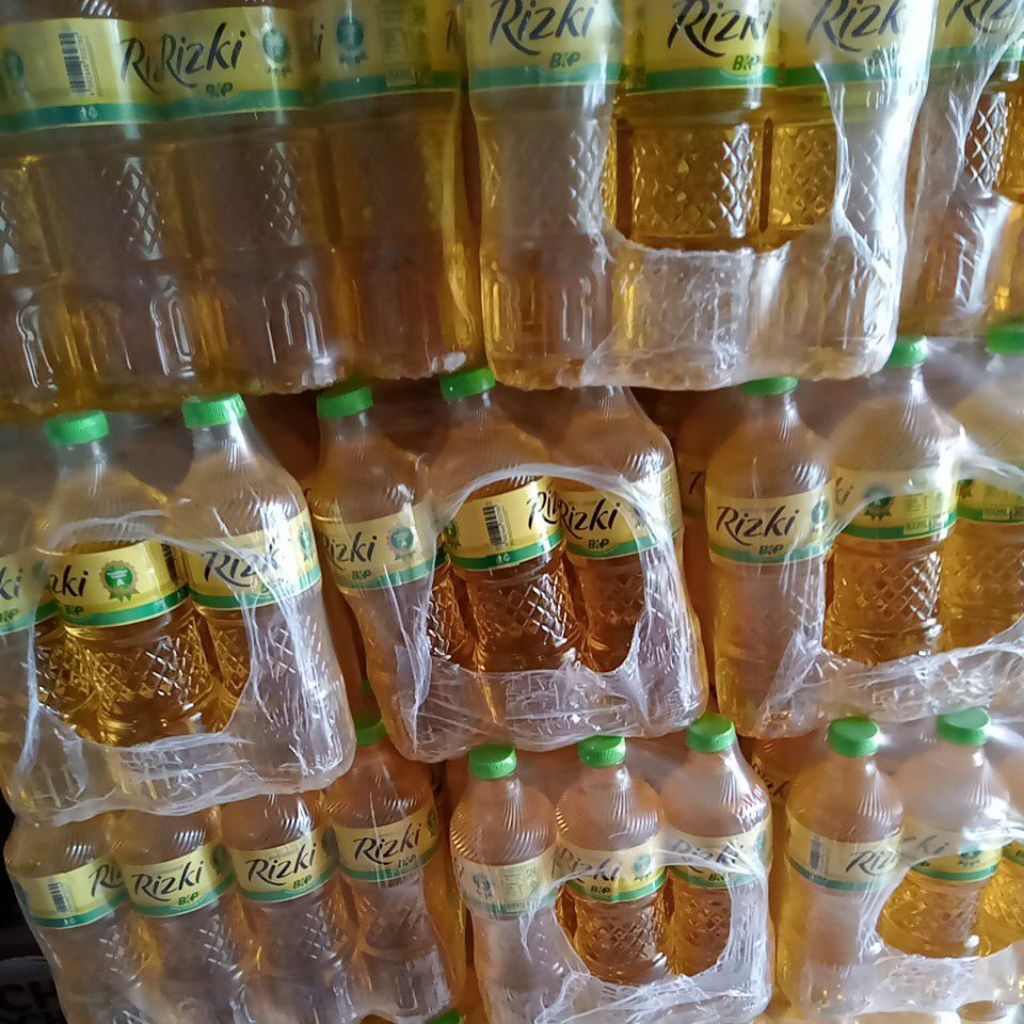 

MINYAK GORENG RIZKI (1LSN/12botol)800ml