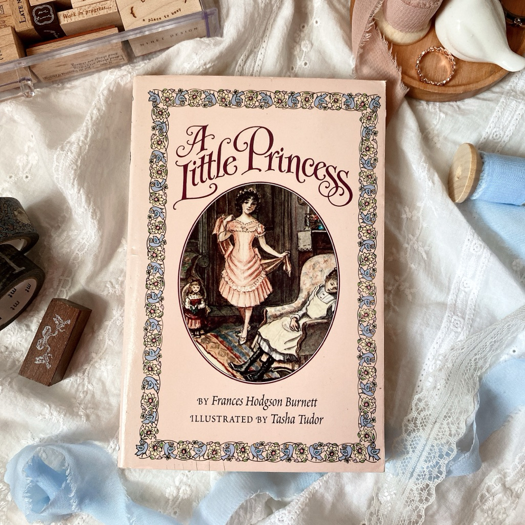 A Little Princess by Frances Hodgson Burnett / Tasha Tudor / Underthestaircase / novel klasik
