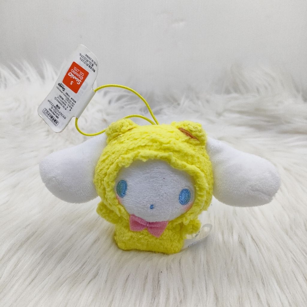 Gantungan Kunci Boneka Plush Keychain Cinnamoroll Memakai Kostum Kuning Ori Sanrio Ganci Ori Cinnamo
