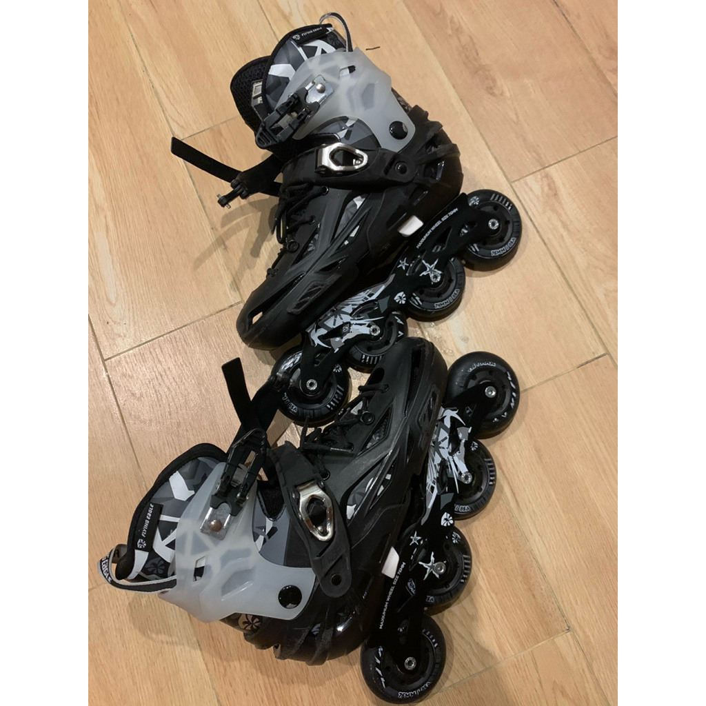 Sepatu Roda Flying Eagle