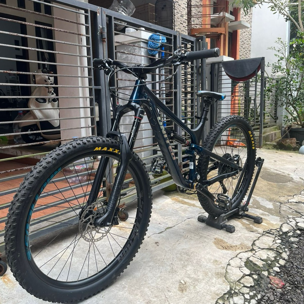 sepeda united epsilon T5