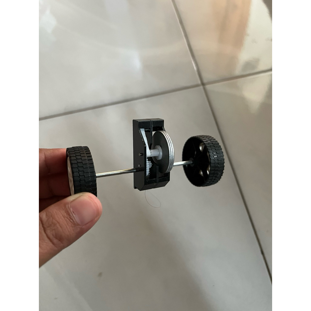 Miniatur roda belakang bus rkc