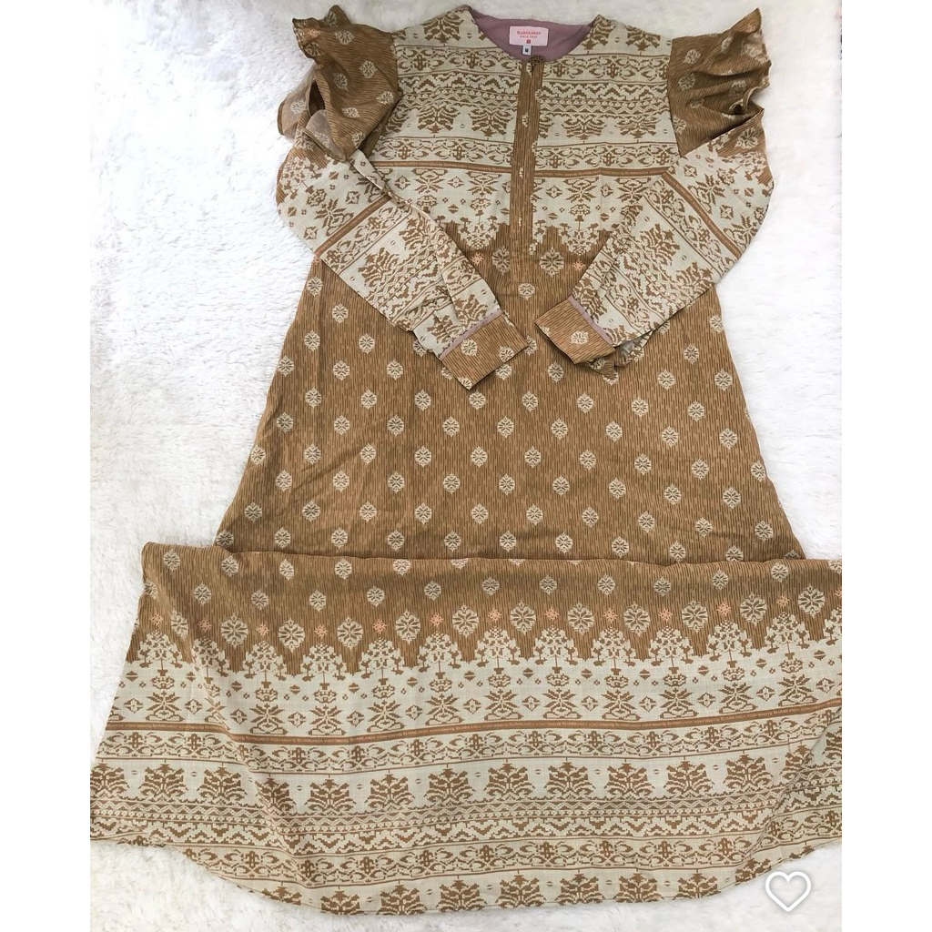 Preloved Basuo dress RIA MIRANDa size S