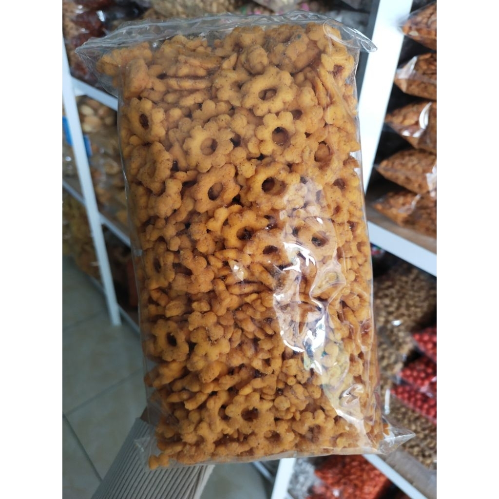 

Pilus sakura ribut/sakura barbequ/pilus ngebut asin gurih kemasan 500 gram PROMO harga termurah