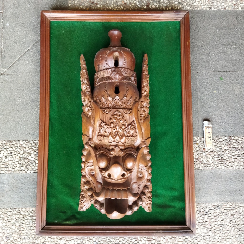 Pajangan Dinding Vintage Frame Ukiran Bali Kayu Jati
