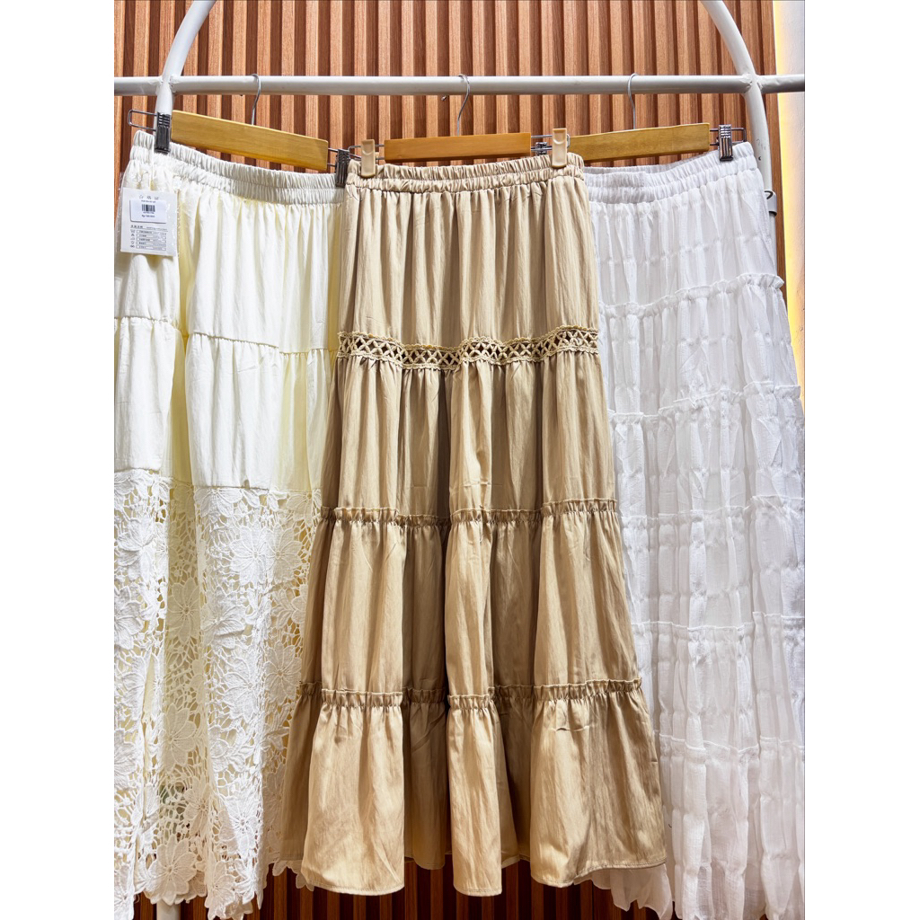 Rok Panjang Motif Bunga