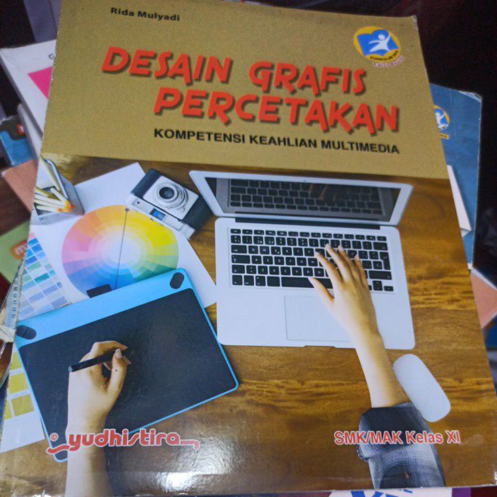 desain grafis percetakan SMK kelas 11