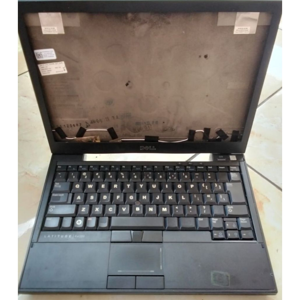 Casing laptop Dell latitude E4300