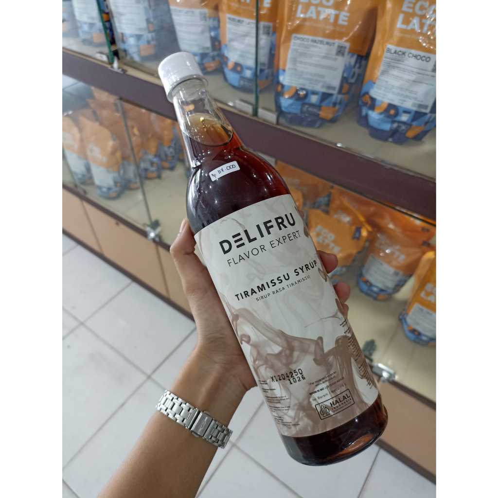 

DELIFRU TIRAMISSU SYRUP DRINK KEMASAN 1 LITER TIRAMISSU PREMIUM/BPOM/HALAL