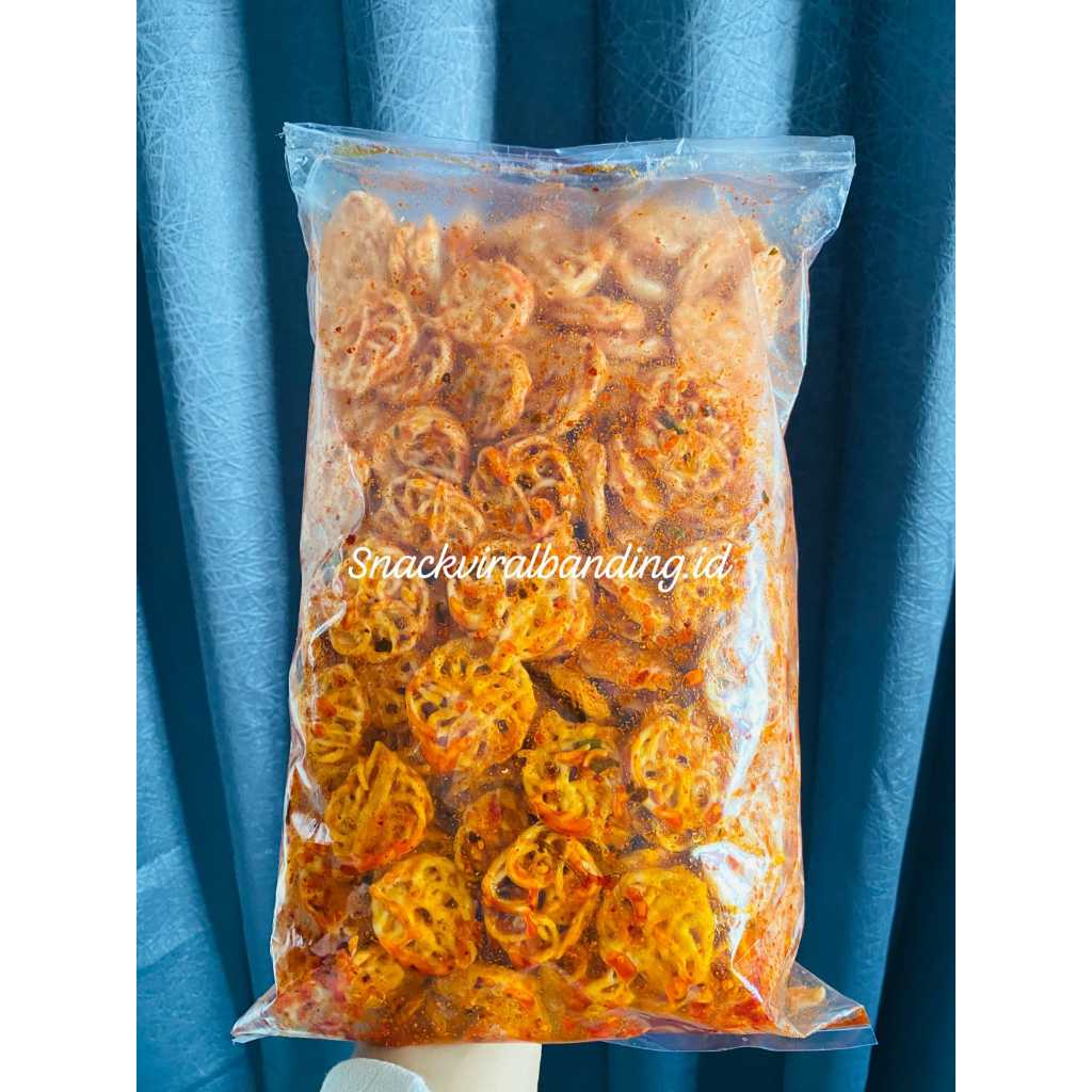 

seblak kerupuk mawar/kerupuk rafael pedas daun jeruk 1kg