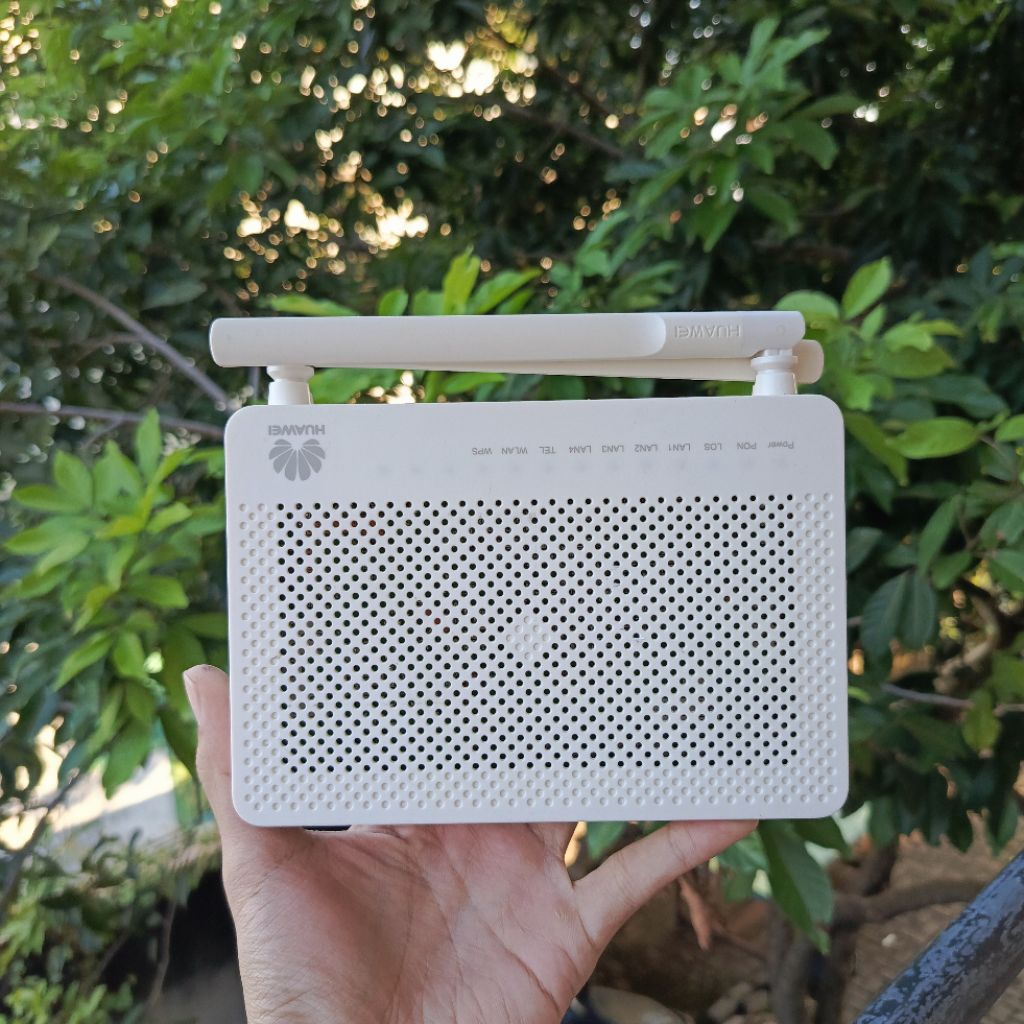 ROUTER HUAWEI EG8245H5 & HG8245H5  PORT HIJAU