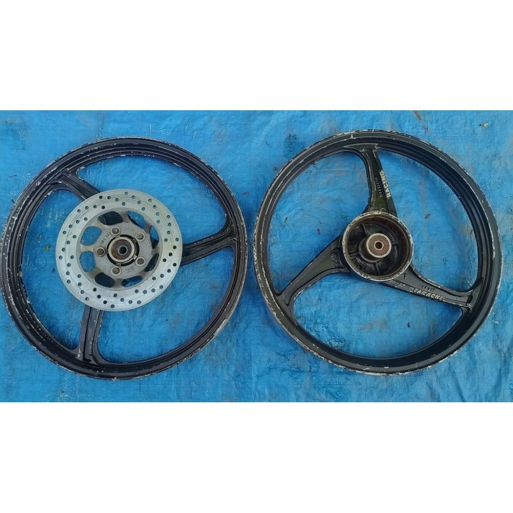 velg merk Takachi racing 1 pasang original copotan.