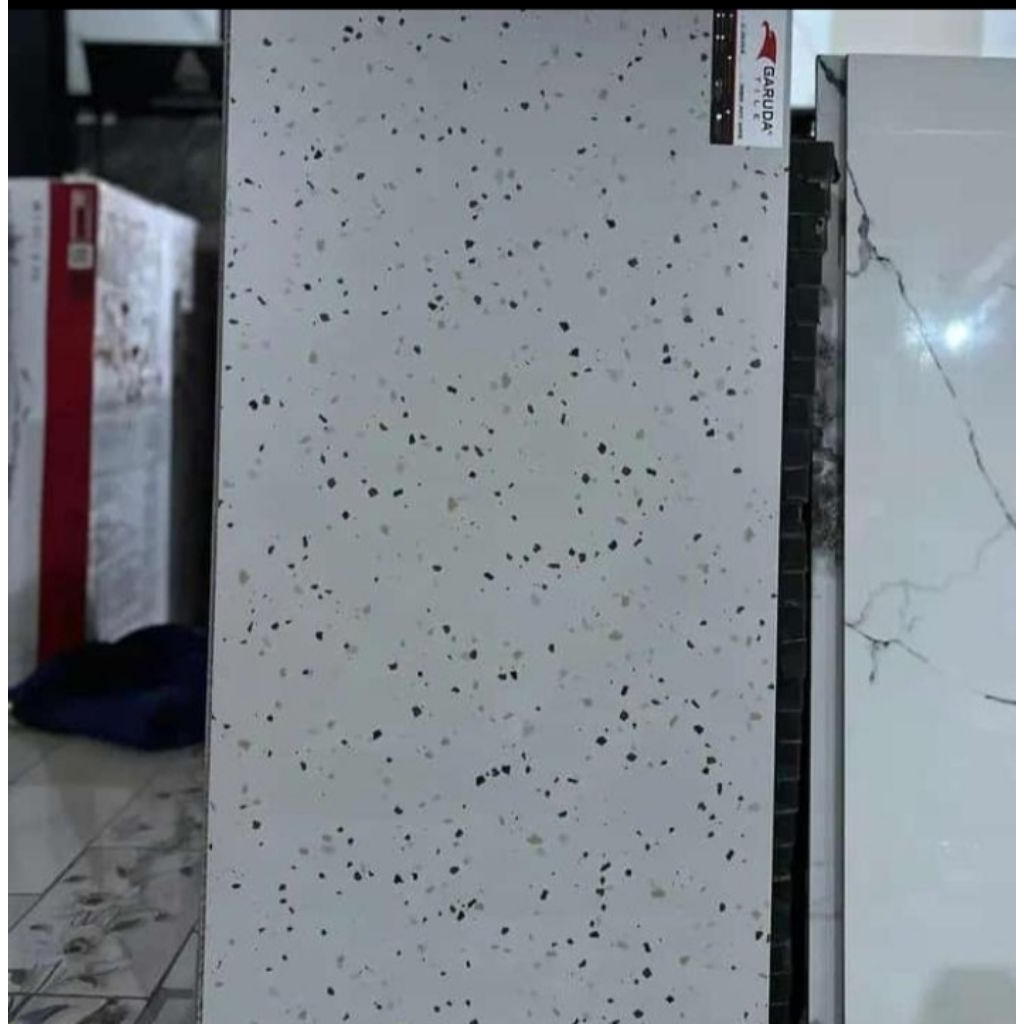 Granit 60×120 Motip putih Titik hitam By Garuda tile Terazo White