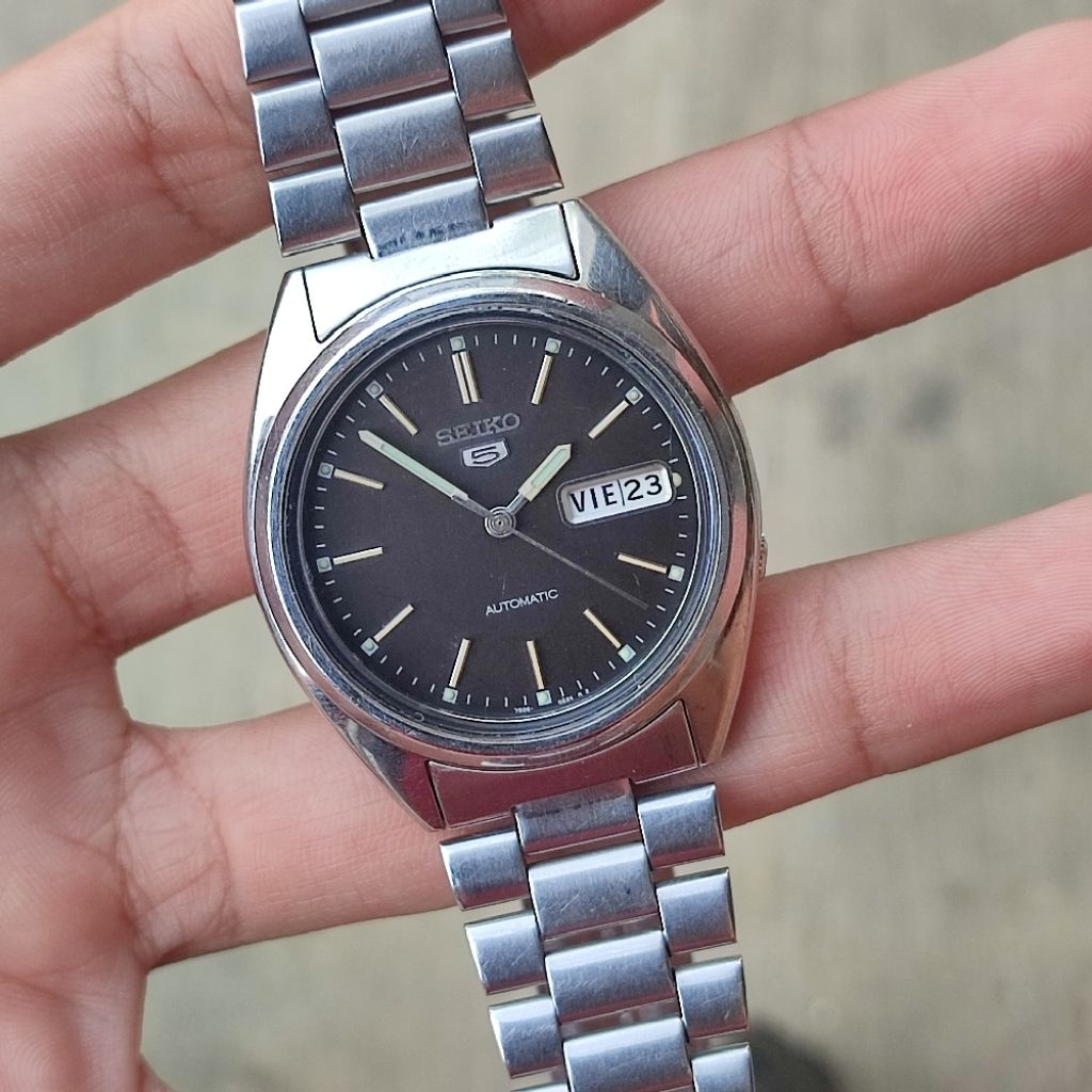 Seiko 5 Caliber 7S26 - 3040