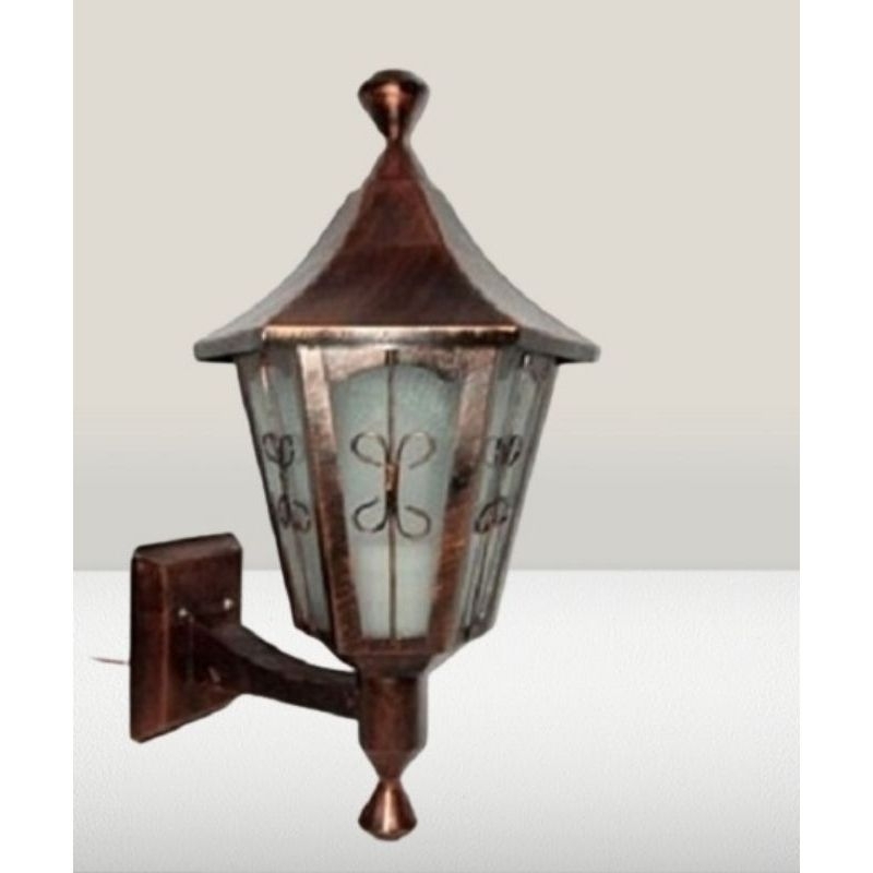 lampu dinding klasik out door/lampu dinding tempel