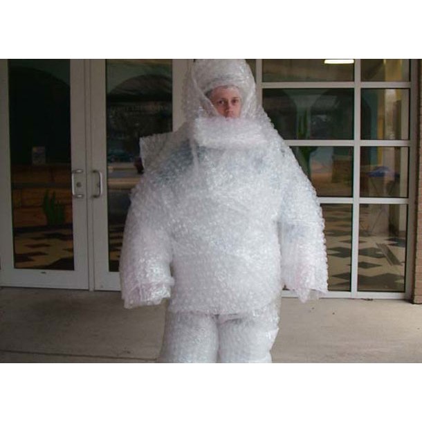 

Tambahan bubble wrap untun packing velg dan tambahan kardus tebal packing aman