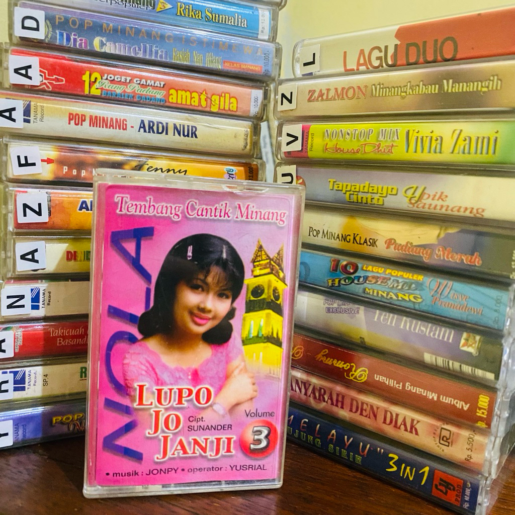 KUMPULAN KASET PITA LAGU POP / DANGDUT / JOGET MINANG