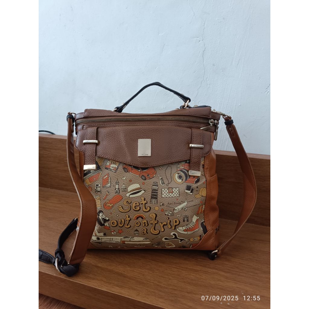 Art Fever Brera ransel sling hand bag