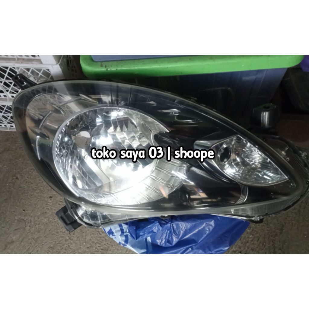 ORIGINAL SECOND KANAN Lampu Depan Brio 2017