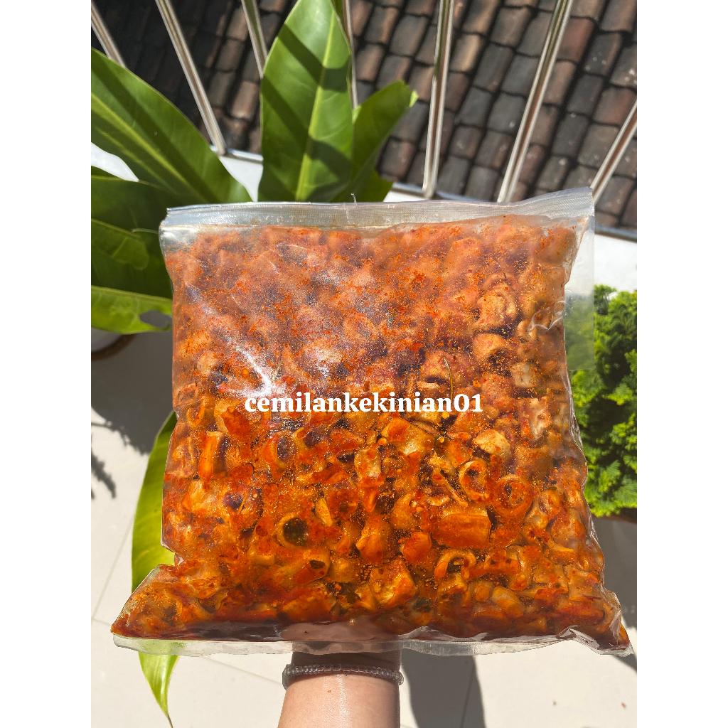 

kerupuk seblak sotong goreng 1kg pedas daun jerukl